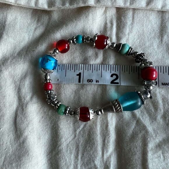 Bracelet 3” strong stretch won’t break - Picture 2 of 7